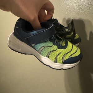 Kids Athletic Sneakers - Neon Green & Navy